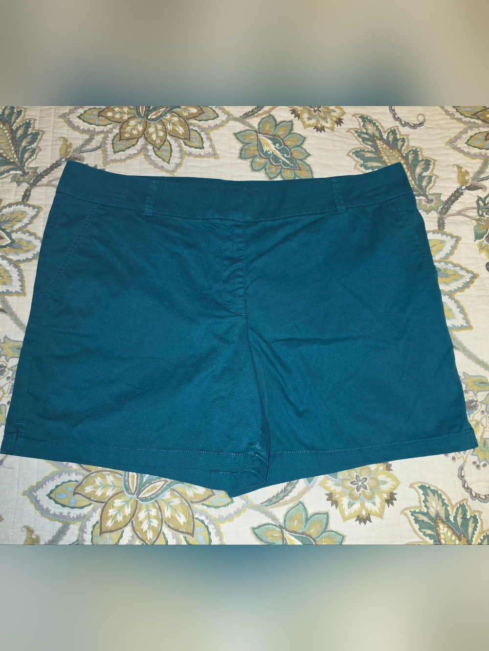 LOFT Teal 6" Shorts Sz16